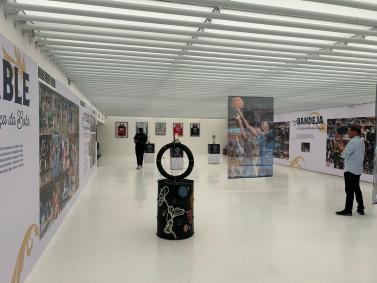 Veja fotos da exposição Fundamentos do Basquete