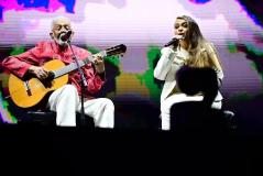 Preta Gil se apresenta com Gilberto Gil em São Paulo