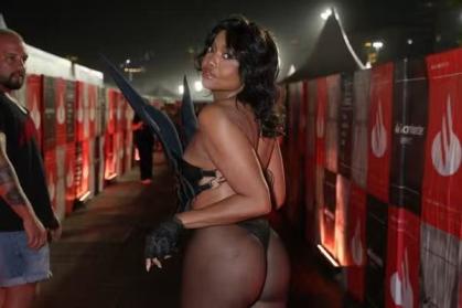 Famosos marcam presença no show de Lady Gaga