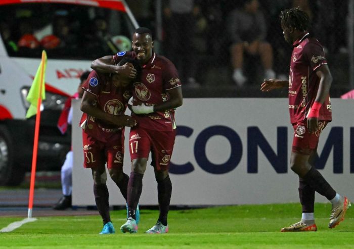 Carlos Orejuela abriu o placar para o Mushuc Runa: 1 a 0