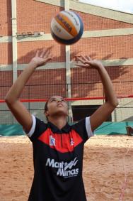 Maria Fernanda, atleta do Mackenzie, fará período de treinos na França