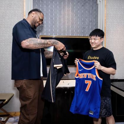 Fotos do encontro entre Uzi e Carmelo Anthony
