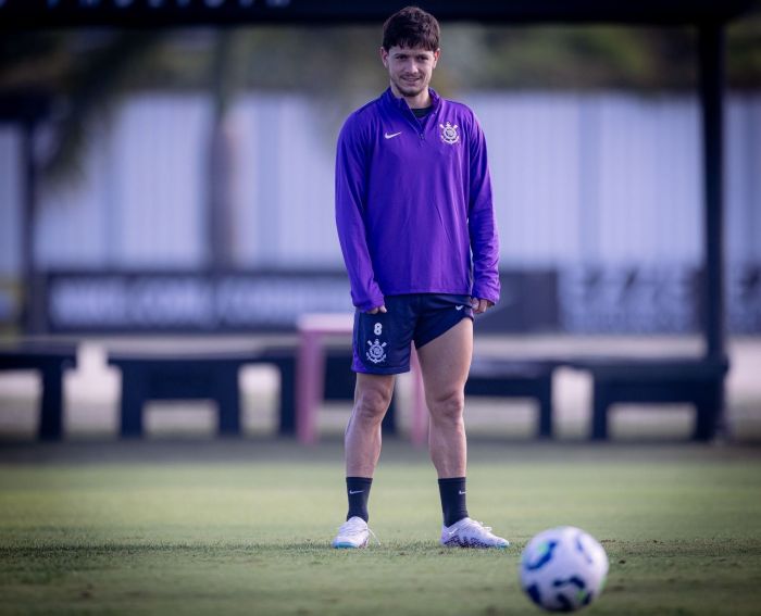 Garro tem futuro incerto no Corinthians