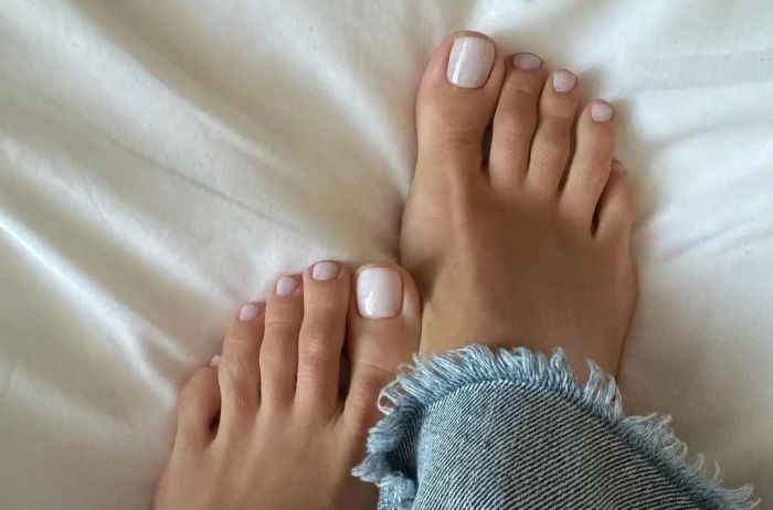 Esmalte branco leitoso 