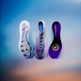 F50 SPARKFUSION, chuteira criada exclusivamente para o futebol feminino