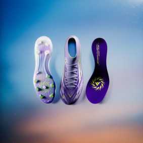 F50 SPARKFUSION, chuteira criada exclusivamente para o futebol feminino