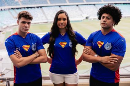 Nova camisa do Bahia com temática do Superman