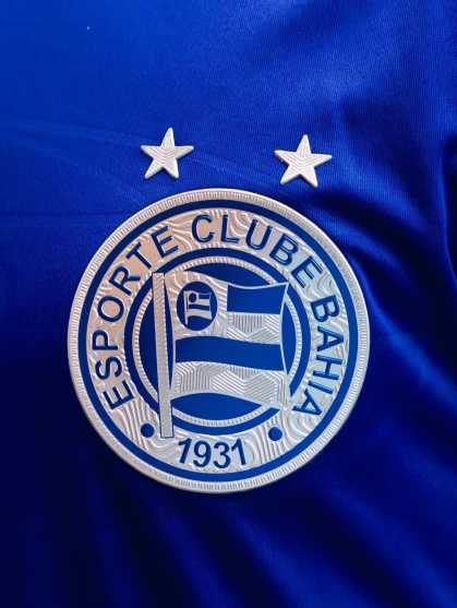 Nova camisa do Bahia com temática do Superman