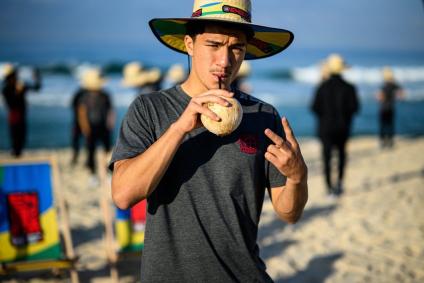Elenco do Leverkusen curte praia no Rio de Janeiro durante pré-temporada