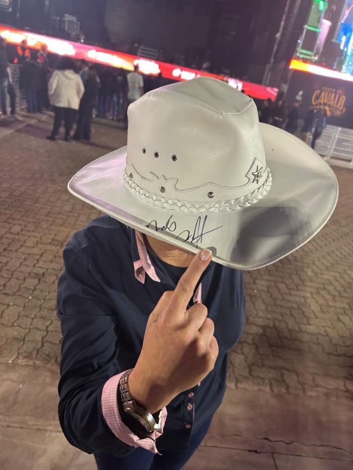 Fã de Murilo Huff na Festa do Cavalo 2025
