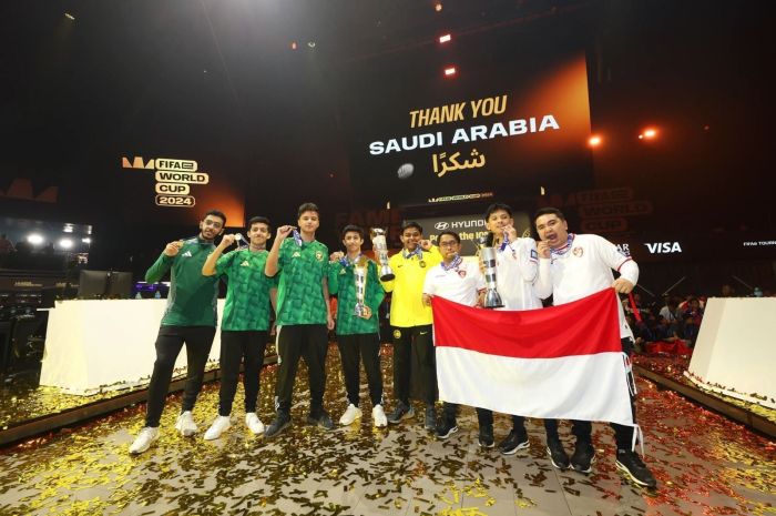 Equipes campeãs do FIFAe 2024, da Arábia Saudita e Indonésia