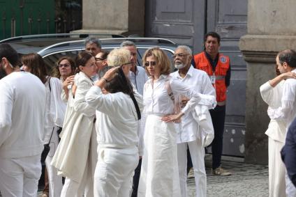 Gilberto Gil e família no velório de Preta Gil
