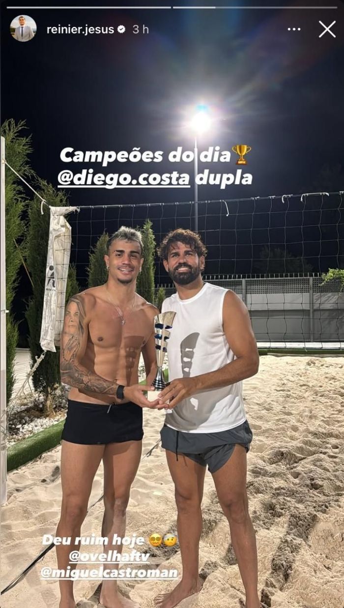 Reinier com Diego Costa, campeão com Atlético