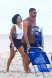Bella Campos e Cauã Reymond em gravações de Vale Tudo
