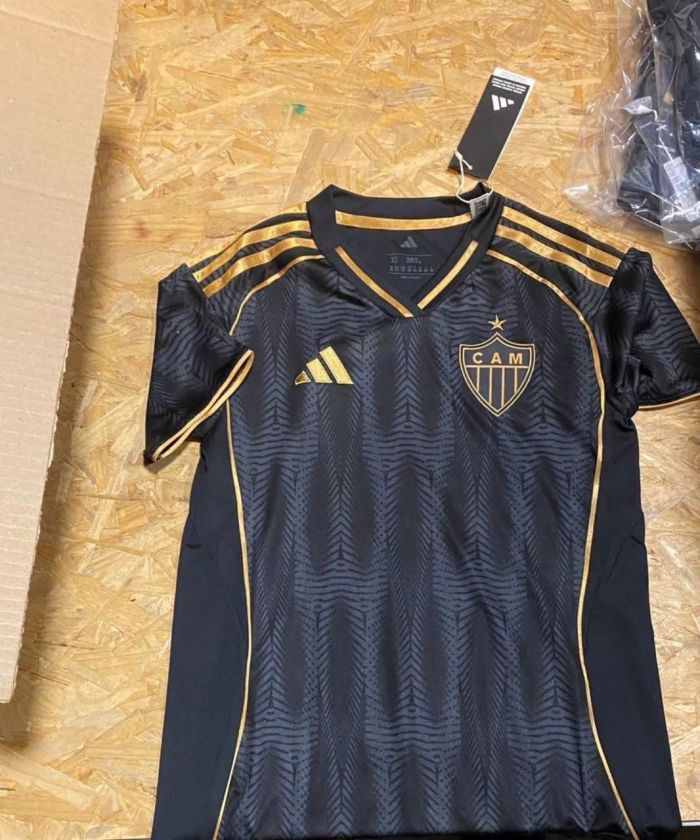 Suposta terceira camisa do Atlético vazou nas redes sociais