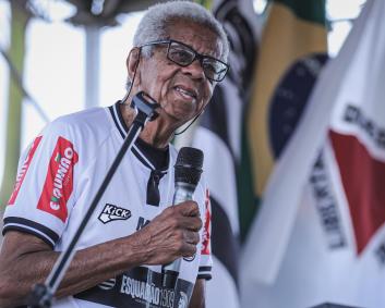 Athletic inaugura primeiro campo do novo CT