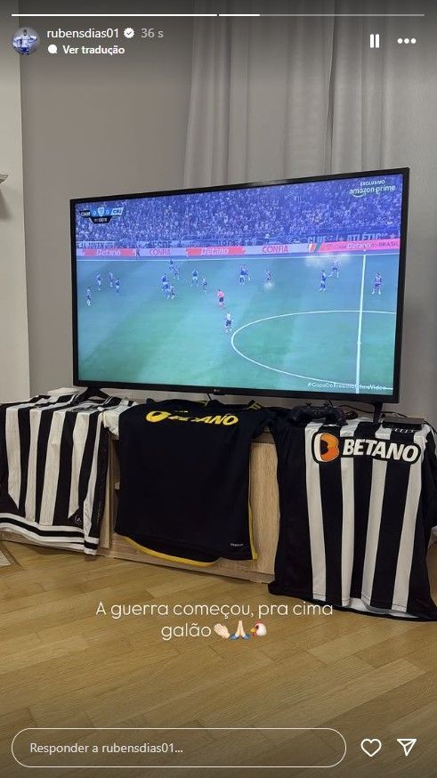 Foto de Rubens na torcida pelo Atlético contra o Cruzeiro