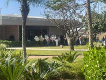 Sob forte comoção, estudante que morreu após acidente de carro em BH é velada