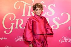 Famosos comparecem ao lançamento de 'Três Graças' em São Paulo