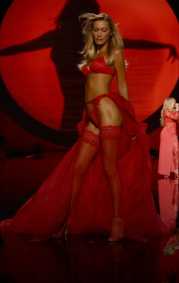 Angels desfilaram no VSFS 2025
