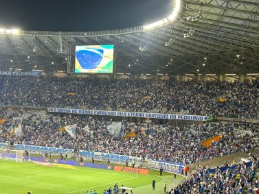 As homenagens para Pedro Lourenço em Cruzeiro x Fortaleza
