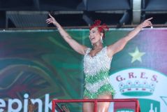 Virgínia e famosos no ensaio de quadra da Grande Rio