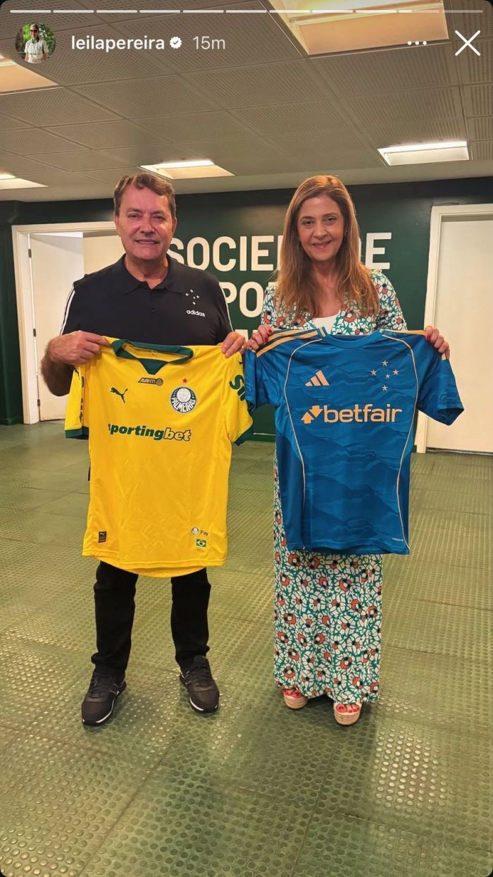 Pedro Lourenço e Leila Pereira antes de Palmeiras x Cruzeiro no Allianz Parque Pedro Lourenço e Leila Pereira antes de Palmeiras x Cruzeiro no Allianz Parque