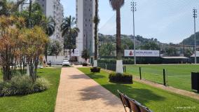 Santos comercializa placas de publicidade do CT Rei Pelé e amplia busca por parceiros no mercado