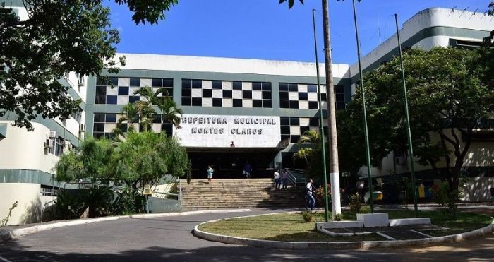 Além do sistema Regularize, o contribuinte pode comparecer à sede da Prefeitura, entre 8h e 18h. 