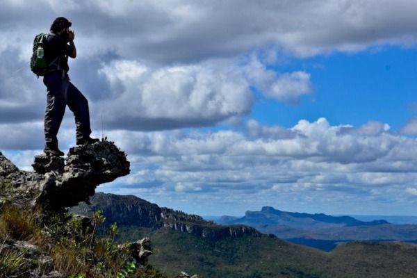 Grande atração Serra do Espinhaço, concentrada 90% em Minas Gerais e os 10% restantes na Bahia