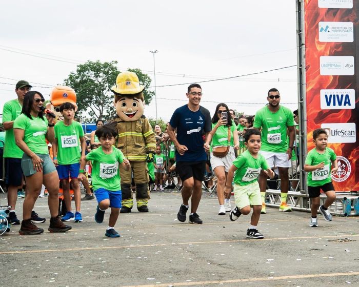 Setenta e cinco crianças participaram da Corridinha Kids.