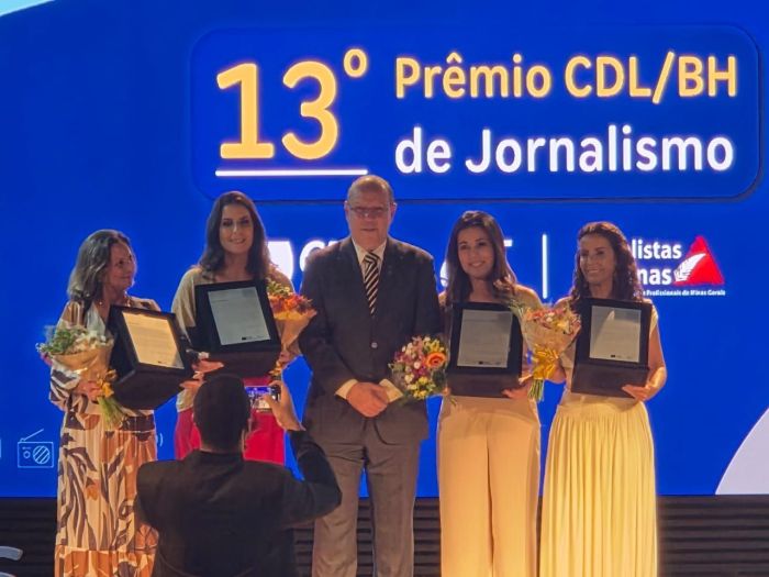 Homenagem foi realizada em solenidade nesta terça-feira (16)