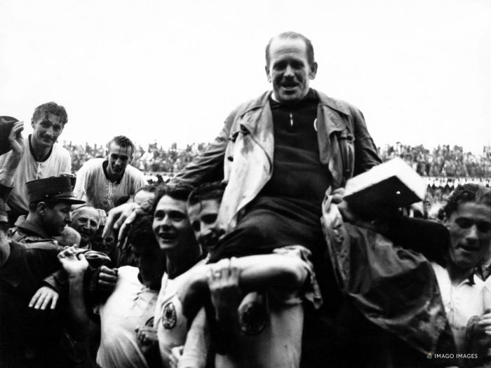 Seleção Alemã comemora título da Copa do Mundo de 1954