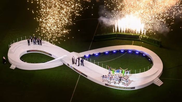 Entrega da taça da Copa do Mundo do Catar em 2022