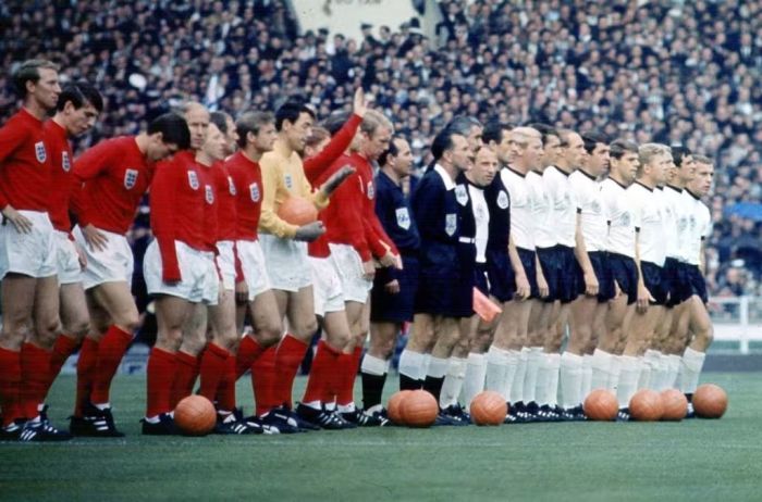 Final da Copa do Mundo de 1966 entre Inglaterra e Alemanha Ocidental