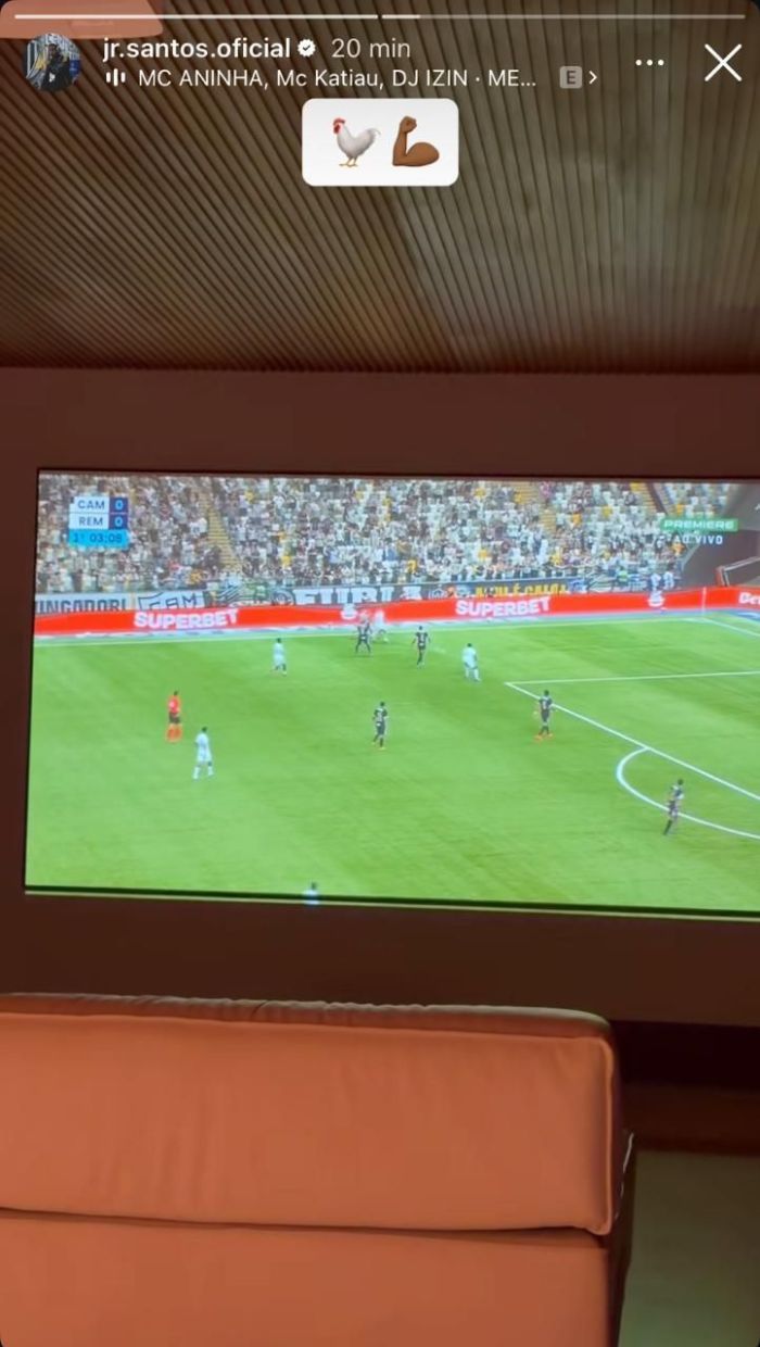 Story de Júnior Santos durante Atlético x Remo pelo Brasileirão Story de Júnior Santos durante Atlético x Remo pelo Brasileirão