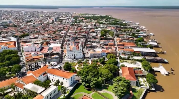 Guia de gastronomia e cultura amazônica em Belém e suas 42 ilhas fluviais Guia de gastronomia e cultura amazônica em Belém e suas 42 ilhas fluviais