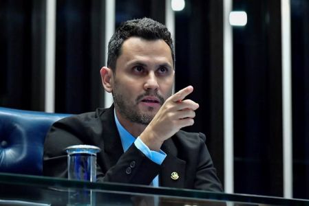 Senador por Minas Gerais Cleitinho Azevedo (Republicanos)