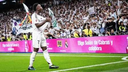 Vini Jr com torcida do Real Madrid