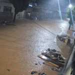 Rio Paraibuna chega a 4 metros e prefeitura de Juiz de Fora alerta para situação crítica