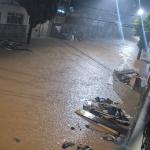 Rio Paraibuna chega a 4 metros e prefeitura de Juiz de Fora alerta para situação crítica