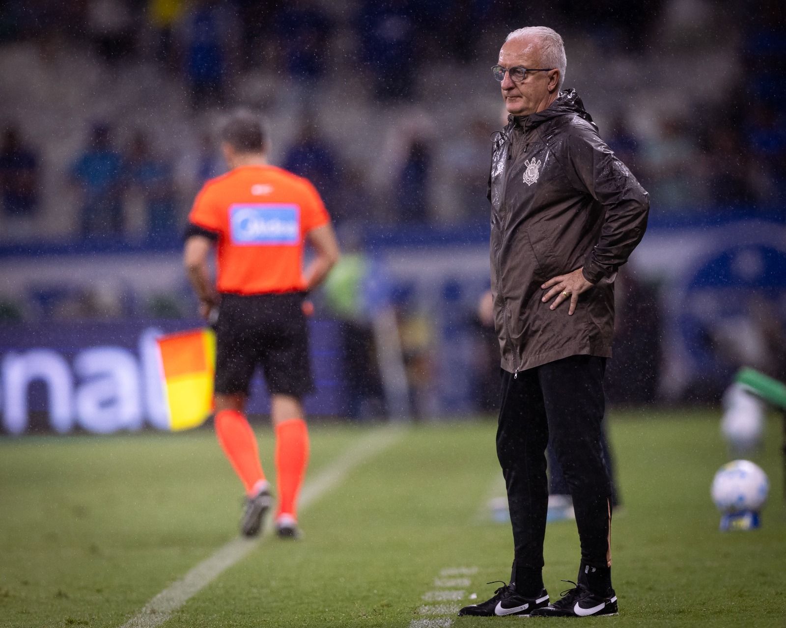 Cruzeiro x Corinthians: Dorival é expulso e vira baixa no Brasileiro