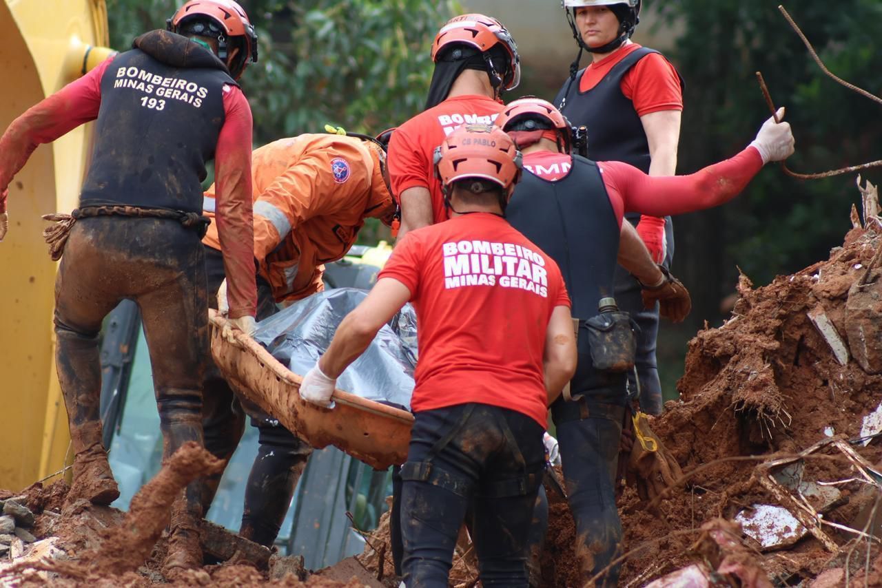 Sobe para 55 o número de mortos em Juiz de Fora e Ubá; 13 continuam desaparecidos