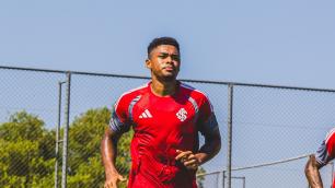 Veja data do julgamento de Victor Gabriel, do Inter, por entrada em Pec, do Cruzeiro