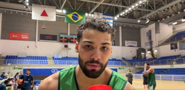 Mãozinha, ala-pivô da Seleção Brasileira