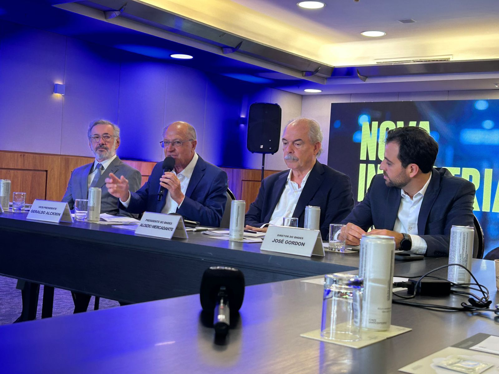 BNDES anuncia mais R$ 70 bilhões em linhas de créditos para indústria