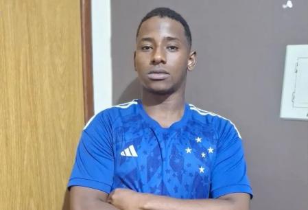 Ex-soldado do Exército Yuri Souza, de 19 anos