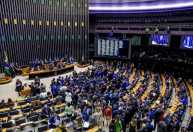 Comissão especial sobre escala 6x1 deve ser votado nesta quarta (27)