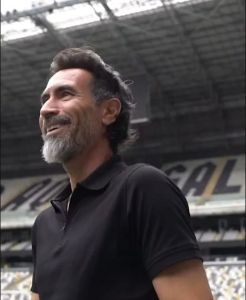 Eduardo Domínguez se impressiona com Arena MRV