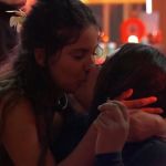 BBB 26: Gabriela e Chaiany protagonizam selinhos após show de Dilsinho
